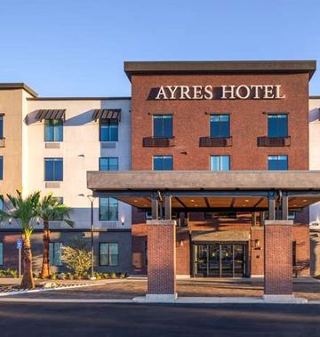 Ayres Hotel Rialto Fontana