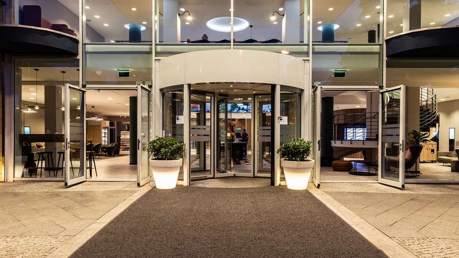 Hotel Berlin, Radisson Individuals Exterior