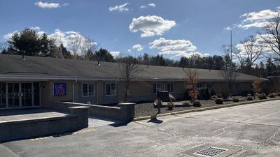 Motel 6 Putnam