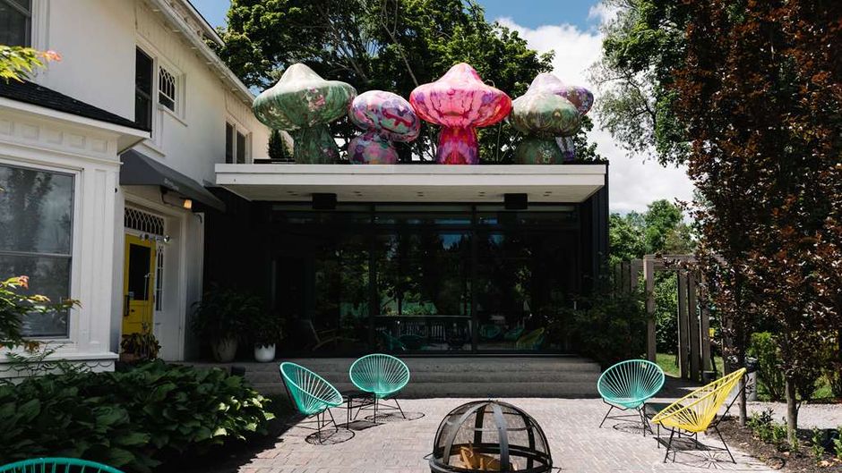 Drake Devonshire Exterior