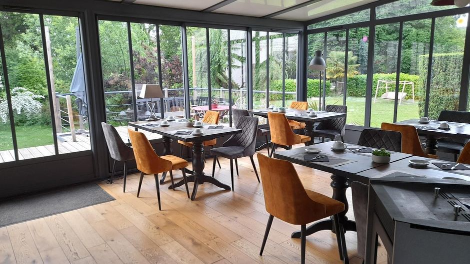 Quai Des Pontis Restaurant