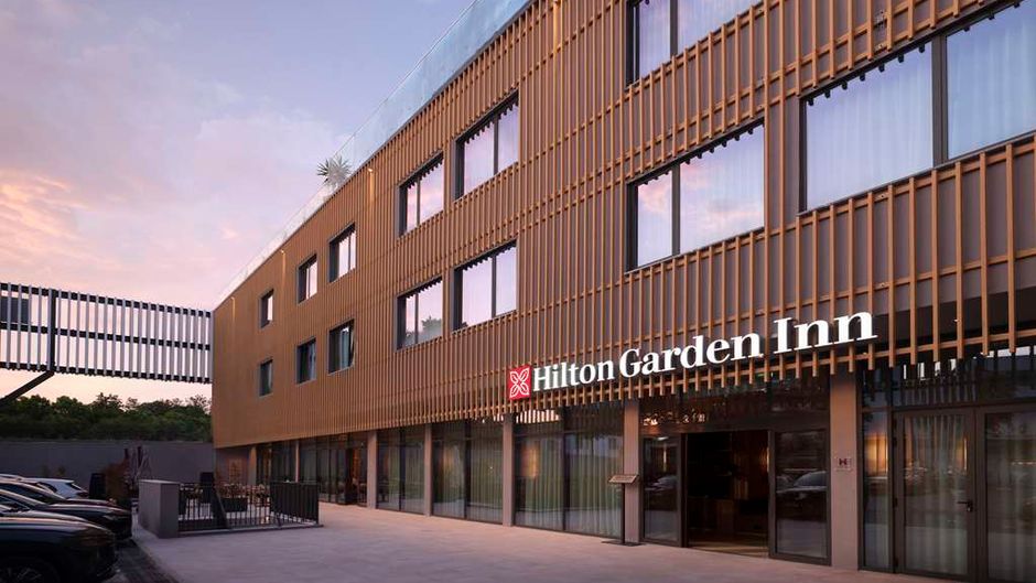 Hilton Garden Inn Evora Exterior