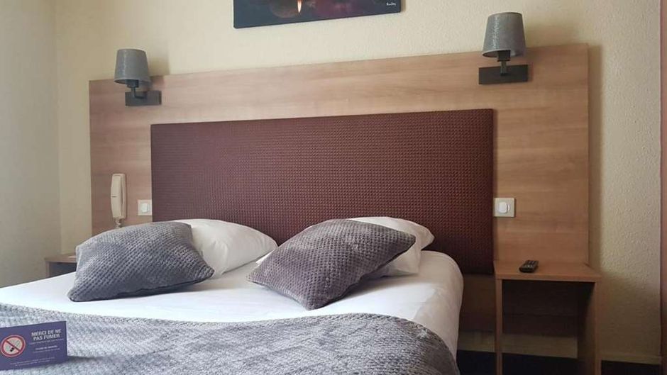 Atoll Hotel Room