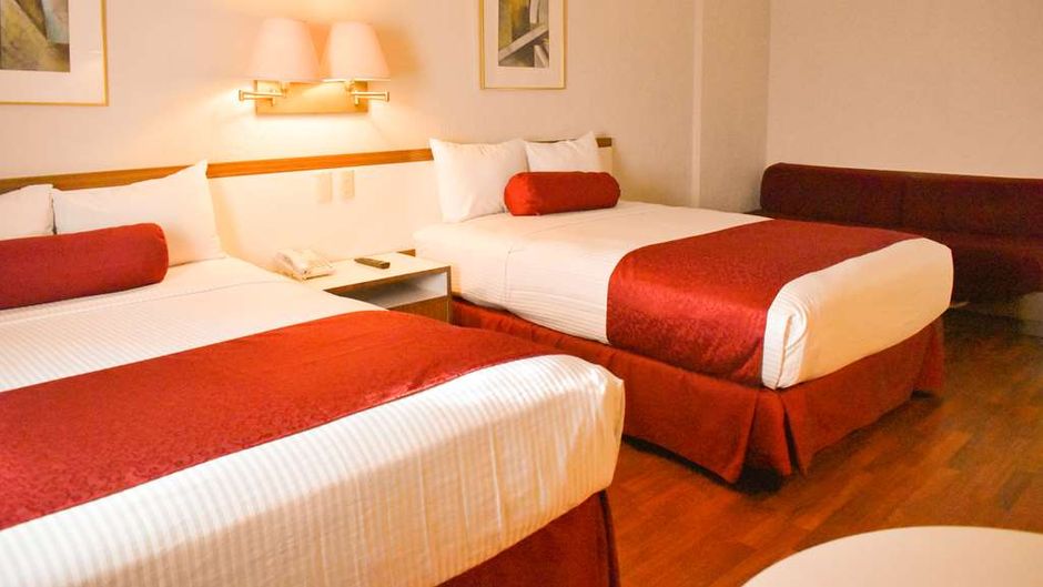 Hotel San Marcos Room
