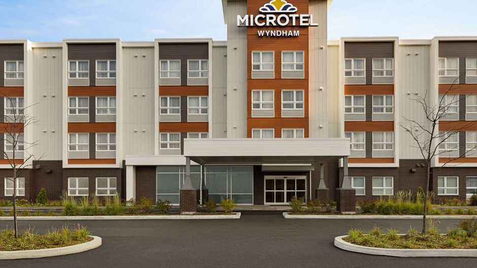 Microtel Inn & Suites by Wyndham Exterior