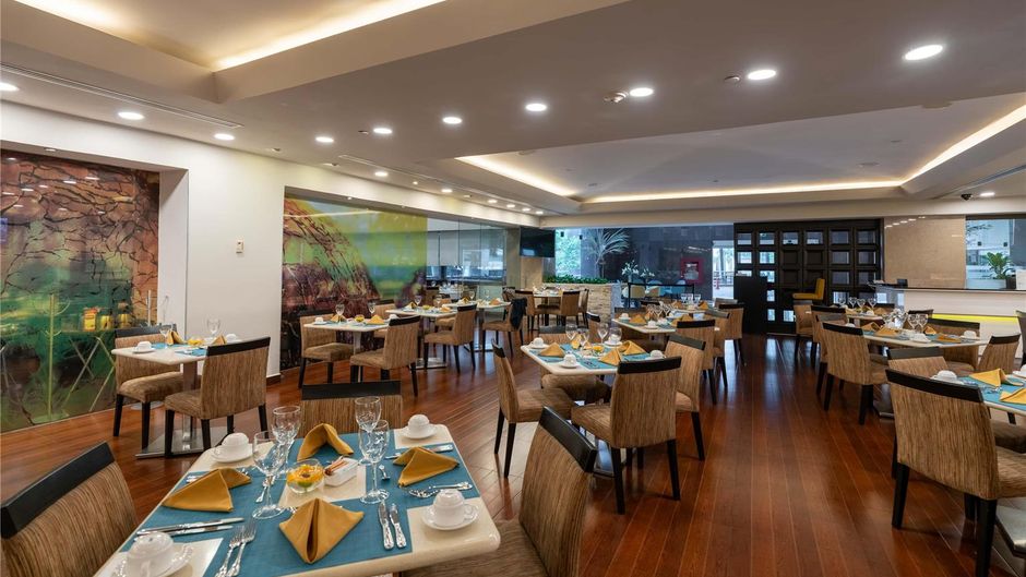 Barcelo Guadalajara Restaurant