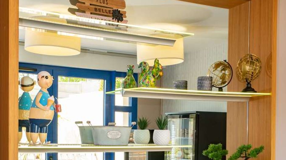 Best Western Arcachon Le Port Lobby