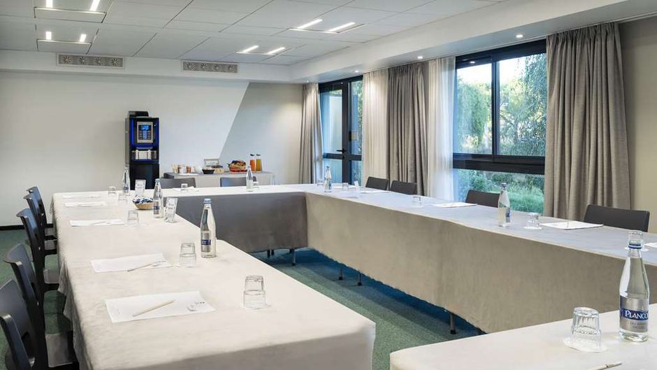 Best Western Les Aureliades Meeting