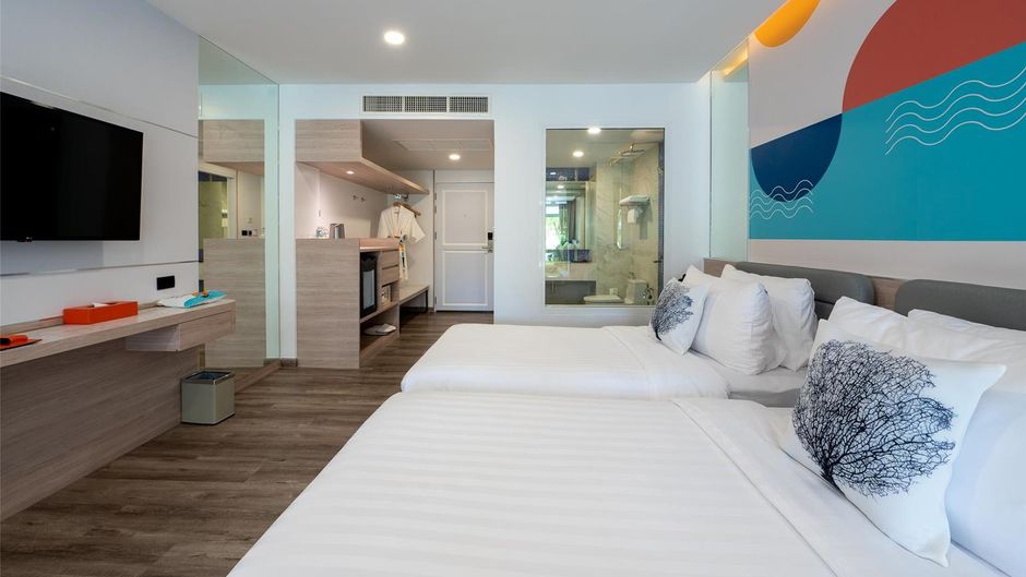 NH Boat Lagoon Phuket Resort Room