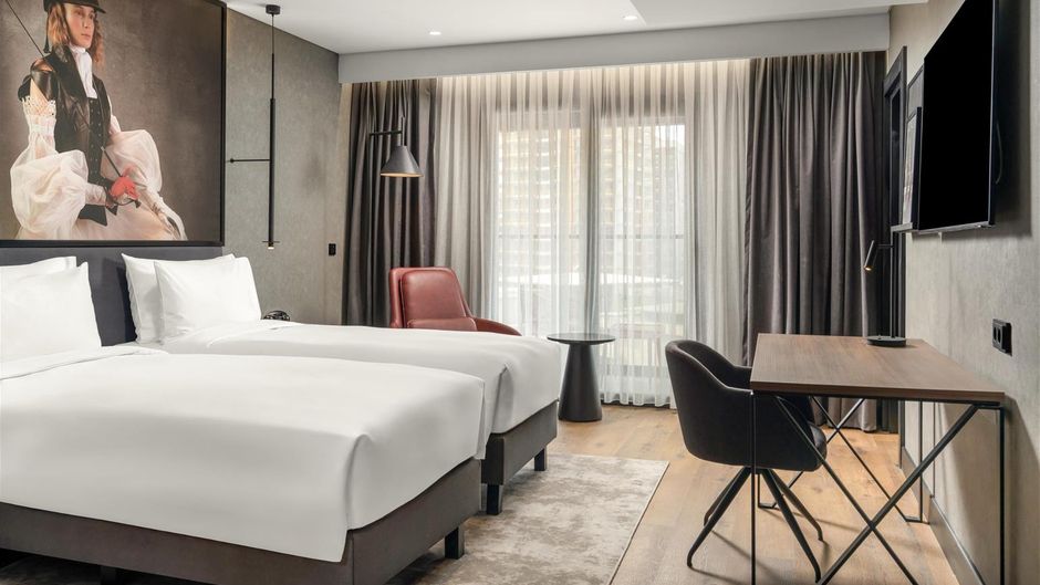 Radisson RED Izmir Point Bornova Room