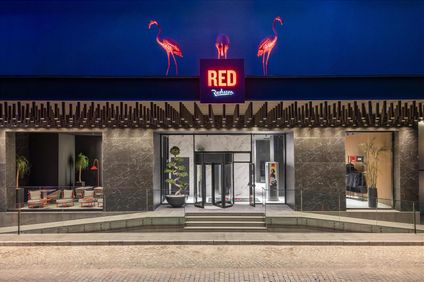 Radisson RED Izmir Point Bornova