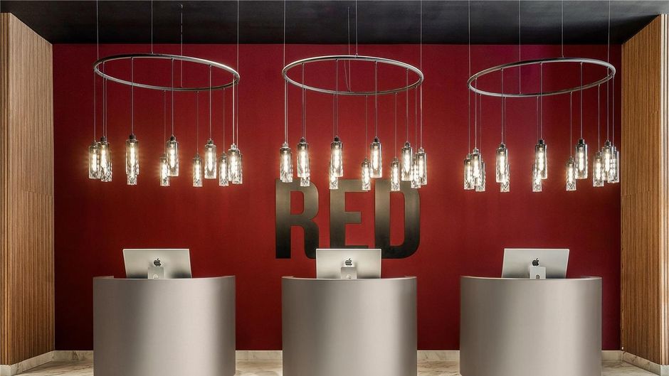 Radisson RED Izmir Point Bornova Lobby