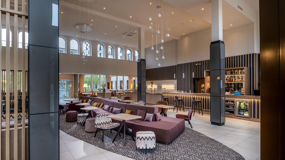 Hampton by Hilton Potsdam Lobby