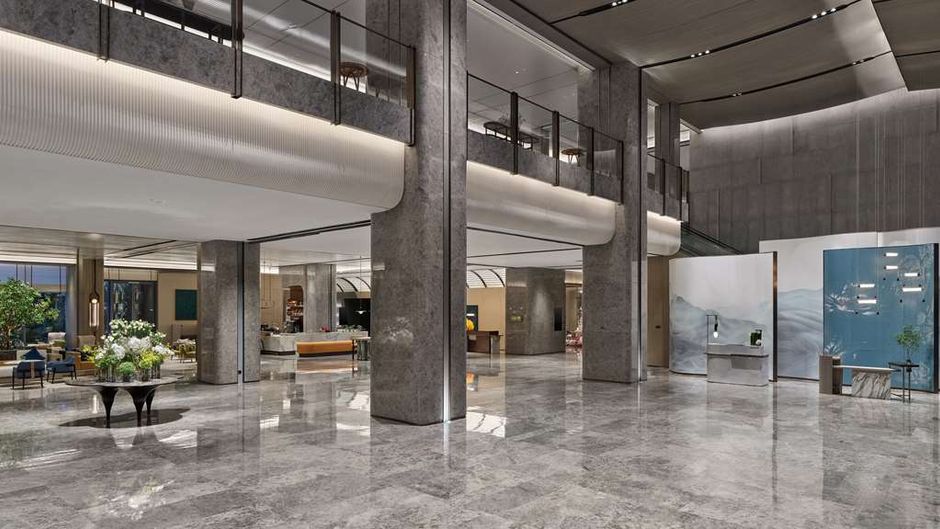 DoubleTree Chengdu Xinglong Lake Lobby