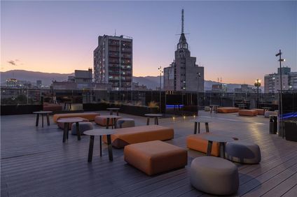Hualta Hotel Mendoza, Curio Collection
