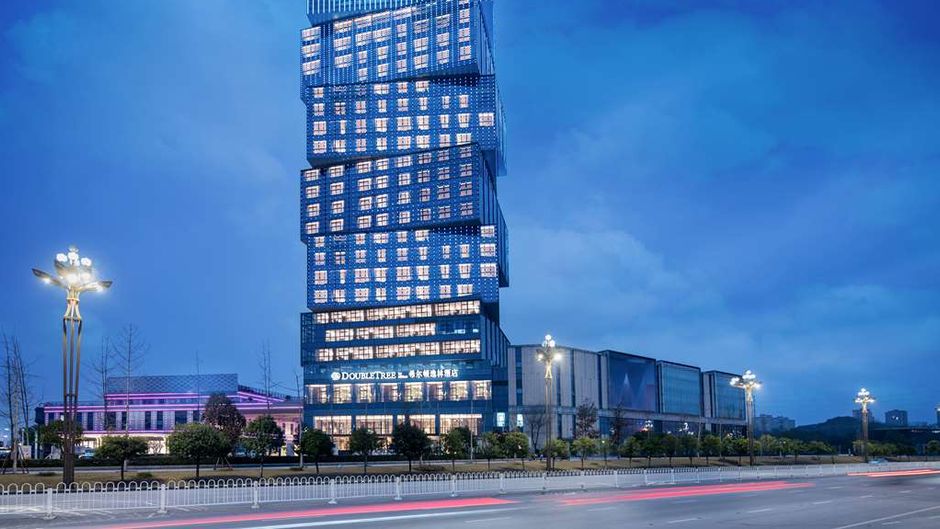 DoubleTree Hilton Guang'an Exterior