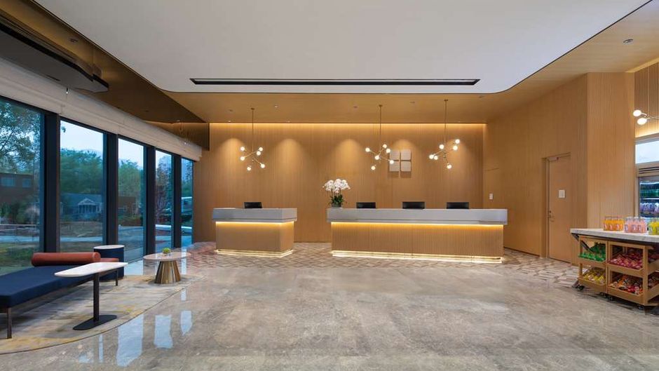 Hilton Garden Inn Huaxiang Tiantan Hosp Lobby