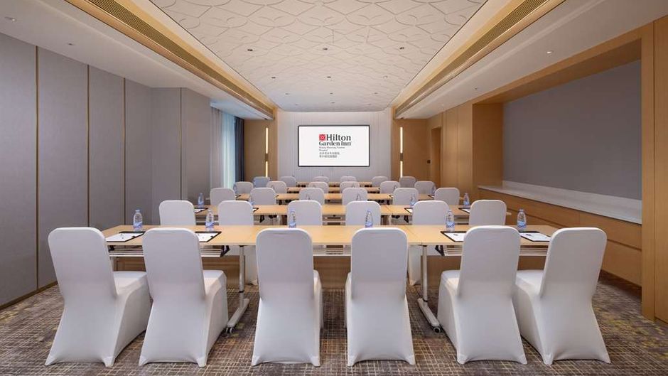 Hilton Garden Inn Huaxiang Tiantan Hosp Meeting