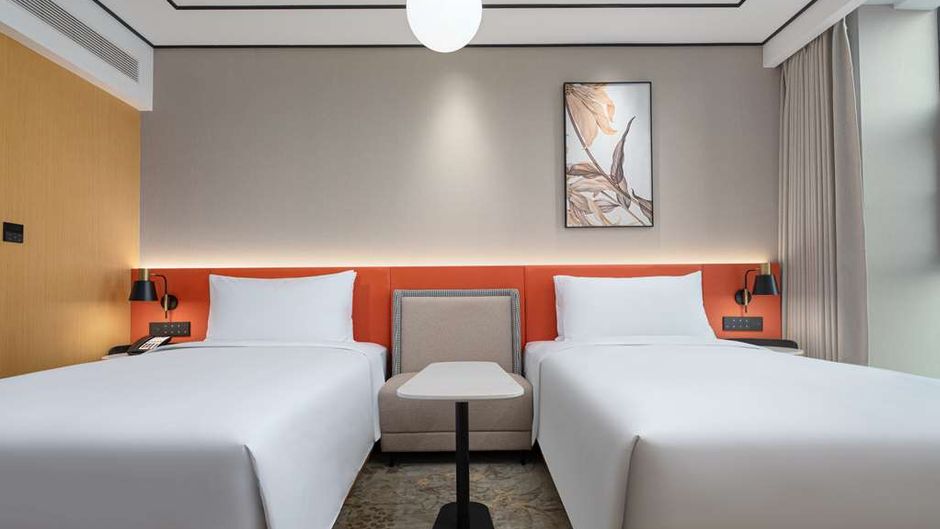 Hilton Garden Inn Huaxiang Tiantan Hosp Room