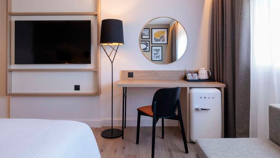 Hilton Garden Inn Marseille Provence Air Room