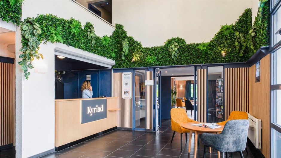Kyriad Dieppe Lobby
