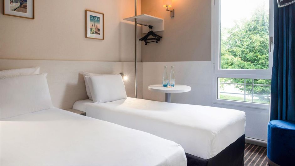 Kyriad Dieppe Room