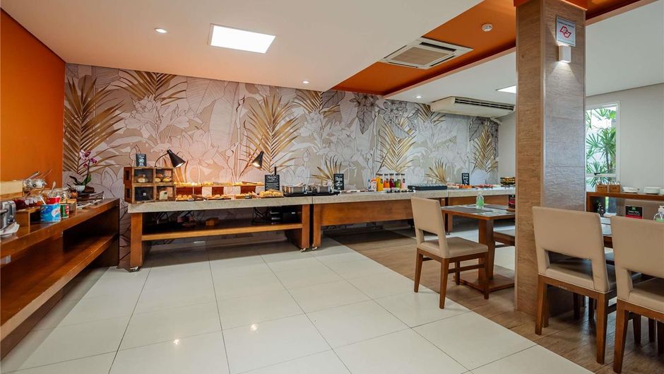 Ibis Styles Campinas Alphaville Restaurant