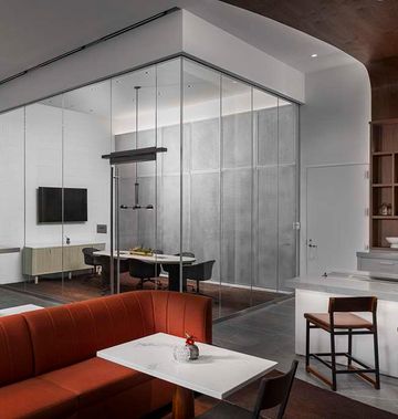 Signia by Hilton World Congress Center