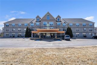 Duluth Inn & Suites Near Spirit Mountain