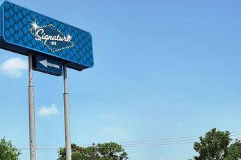Signature Inn Houston Galleria
