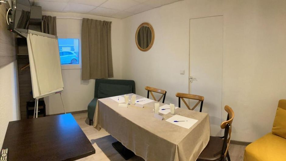 Good Hotel Marseille Aubagne Meeting
