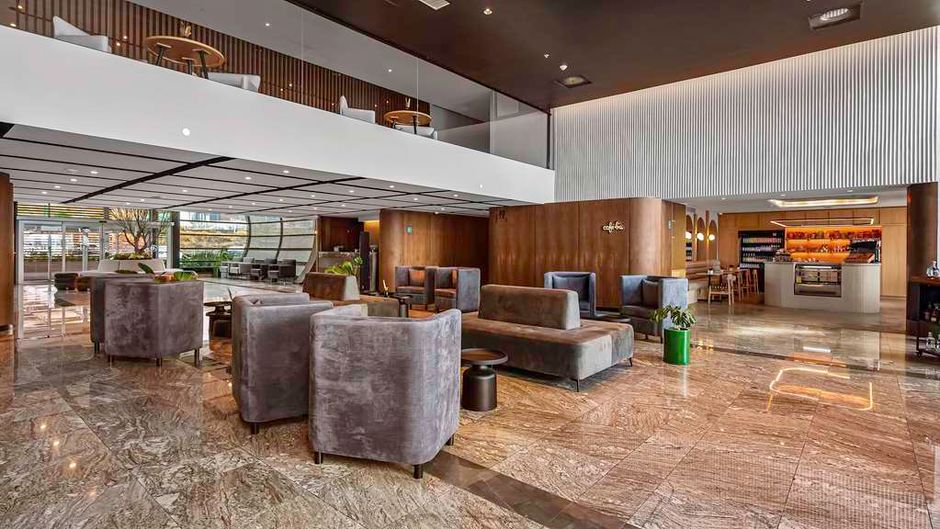 Hilton Queretaro Lobby