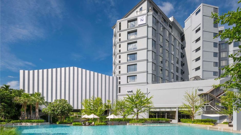 Novotel Rayong Star Convention Centre Pool