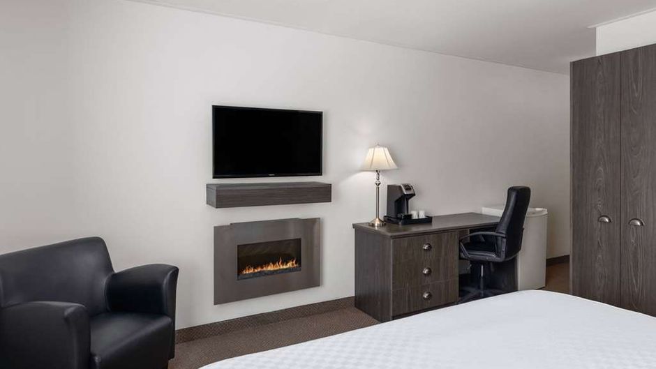 Travelodge by Wyndham Roberval Room