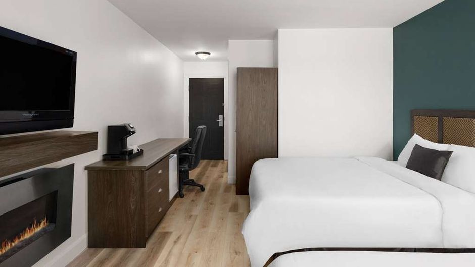 Travelodge by Wyndham Roberval Room