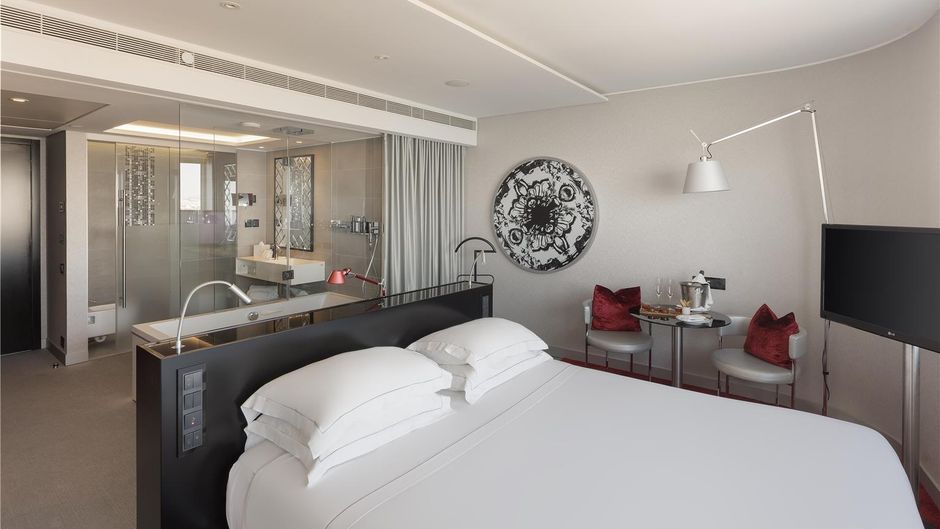Myriad by SANA Room