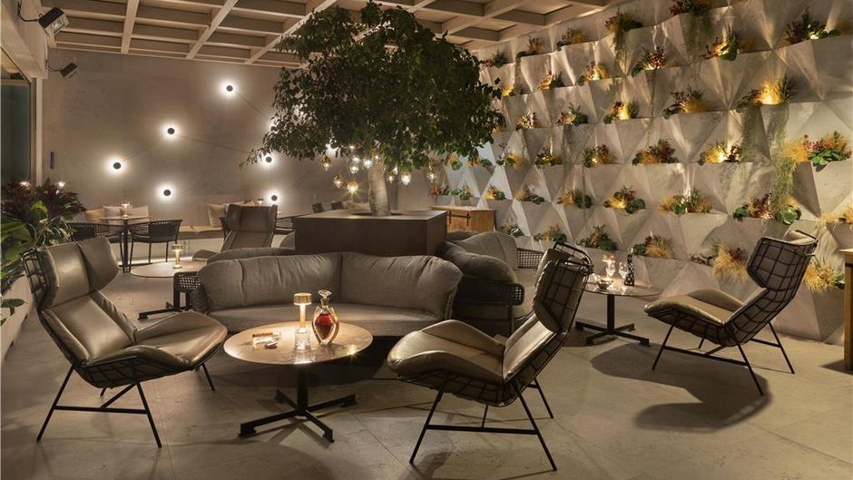 EPIC SANA Marques Hotel Restaurant