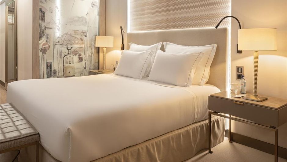 EPIC SANA Marques Hotel Room
