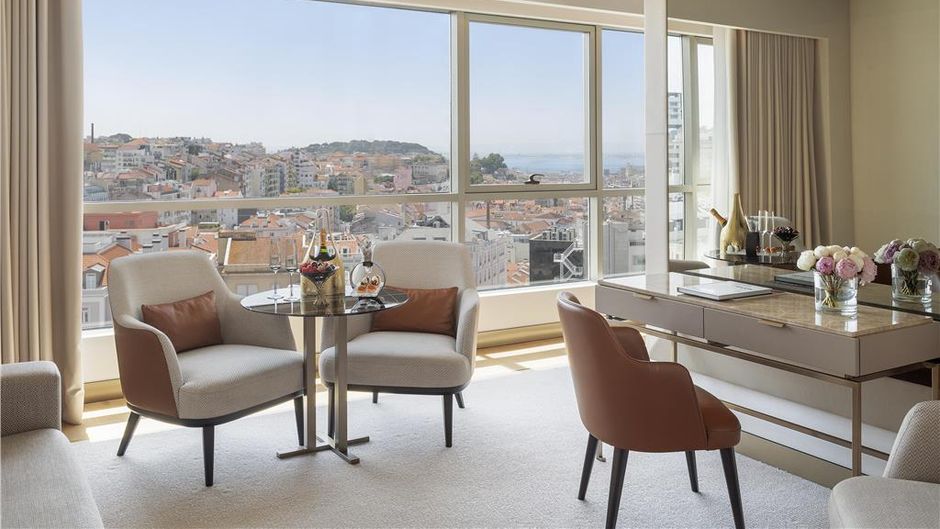 EPIC SANA Marques Hotel Suite