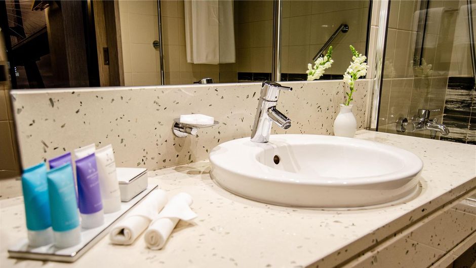 EPIC SANA Marques Hotel Room