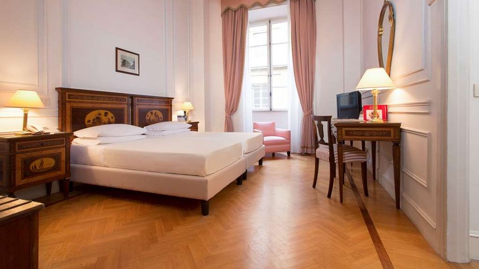 Hotel Quirinale Room
