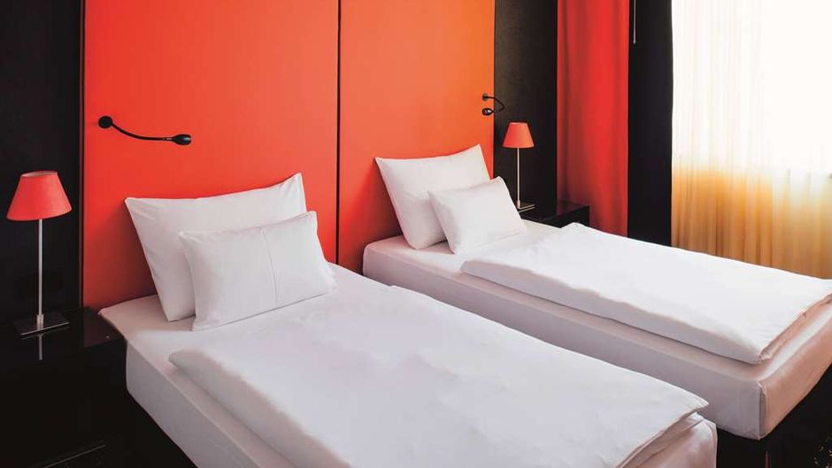 Vienna House Easy by Wyndham Pilsen Room