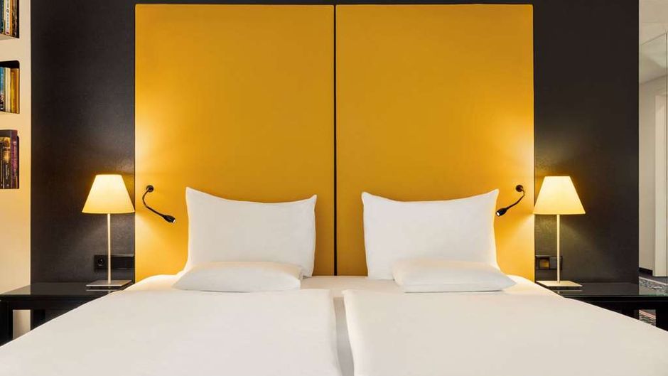 Vienna House Easy by Wyndham Katowice Suite