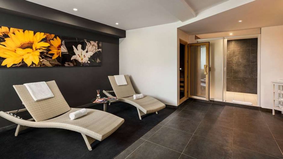 Vienna House Easy by Wyndham Airport Spa