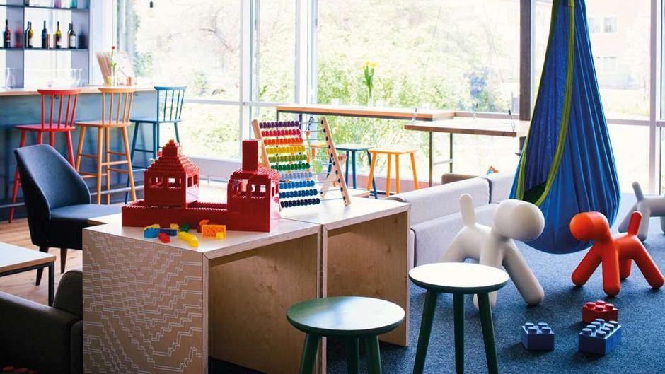 Vienna House Easy by Wyndham Guenzburg Lobby