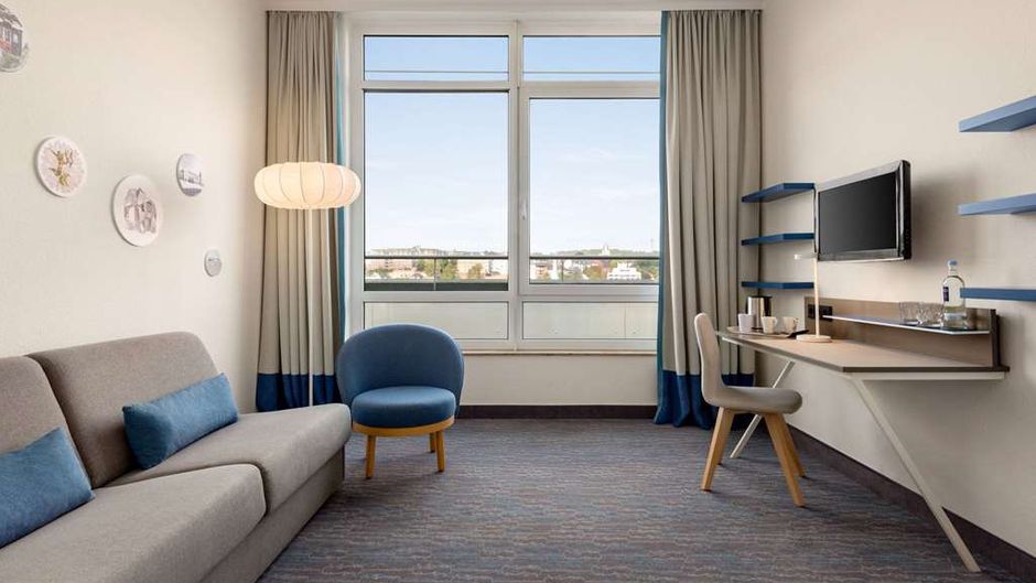 Vienna House Easy by Wyndham Wuppertal Suite