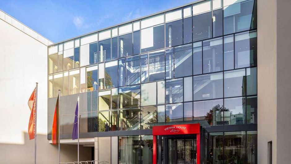 Vienna House Easy by Wyndham Stuttgart Exterior