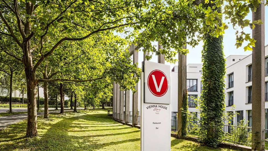 Vienna House Easy by Wyndham Trier Exterior