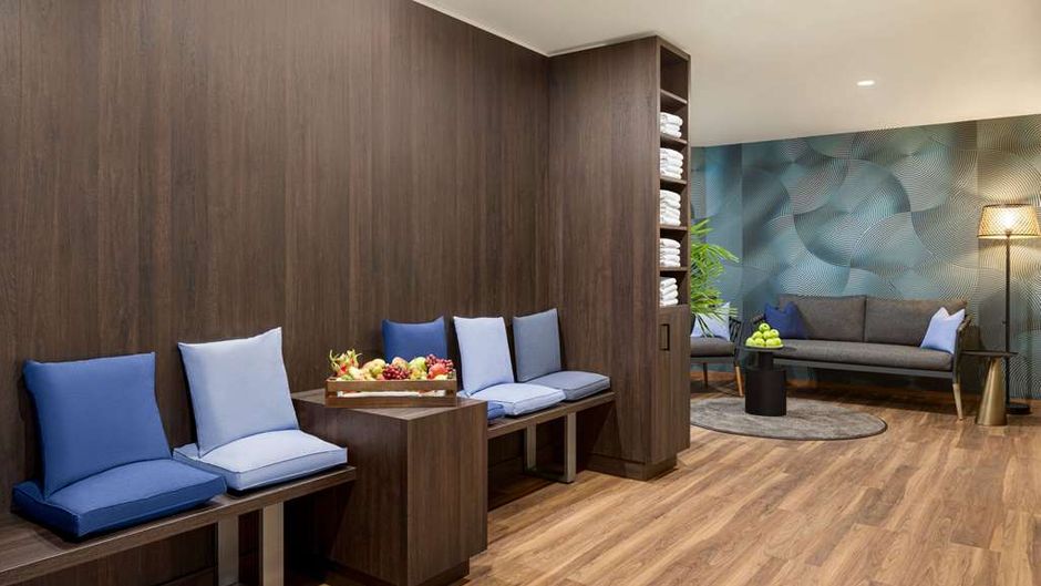 Vienna House Easy by Wyndham FRA Airport Pool