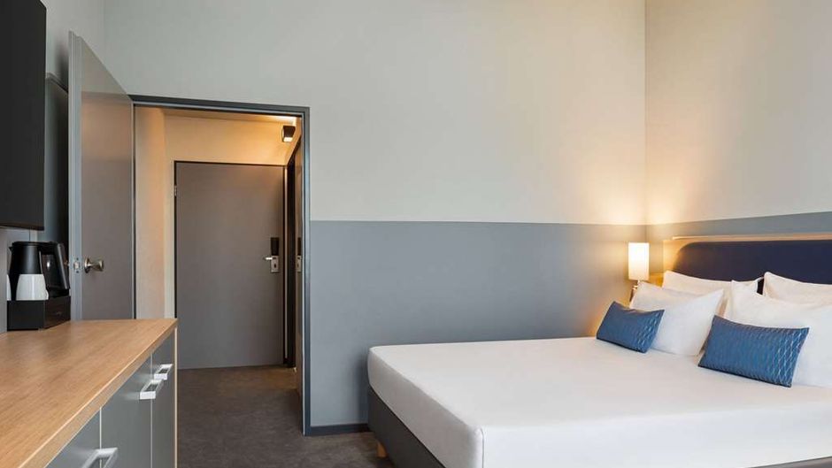 Vienna House Easy by Wyndham FRA Airport Room